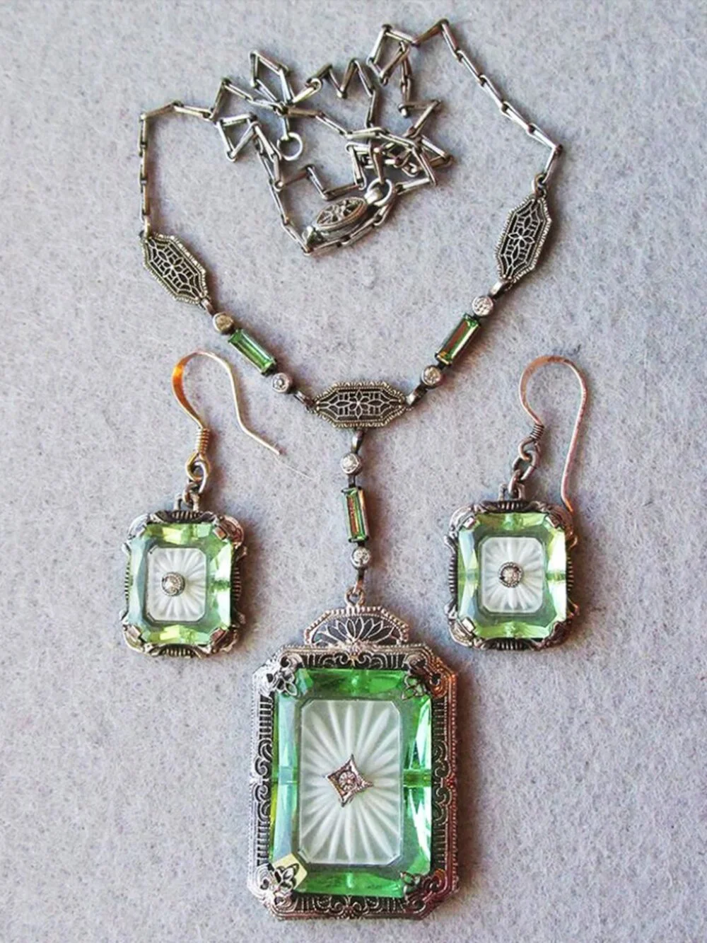 9-18 V4V JUST JEWELRY SHARE